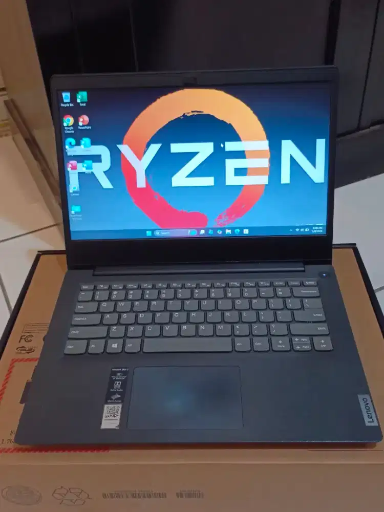 Lenovo slim 3 Ryzen 3 3250U Ram 8GB Ssd 256GB Nominus