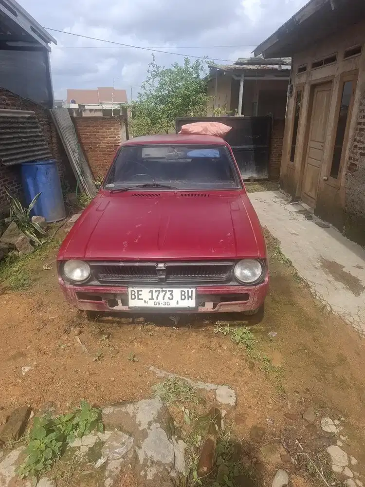 Dijual mobil toyota ke30