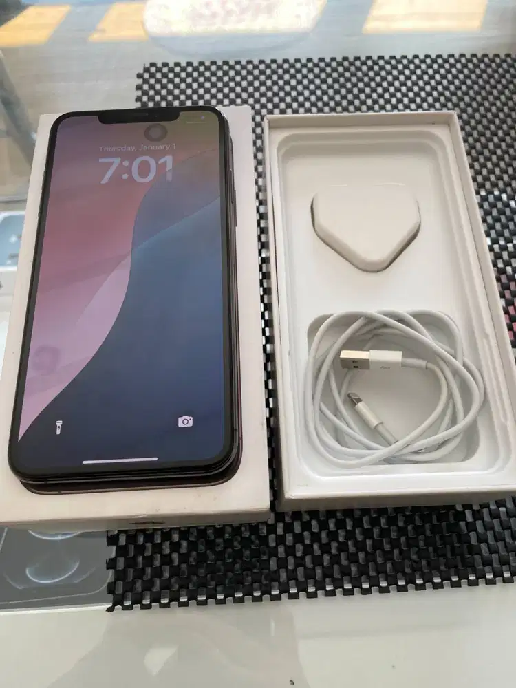 iPhone XS Max 64GB Black and Gold Fungsi 100% Normal