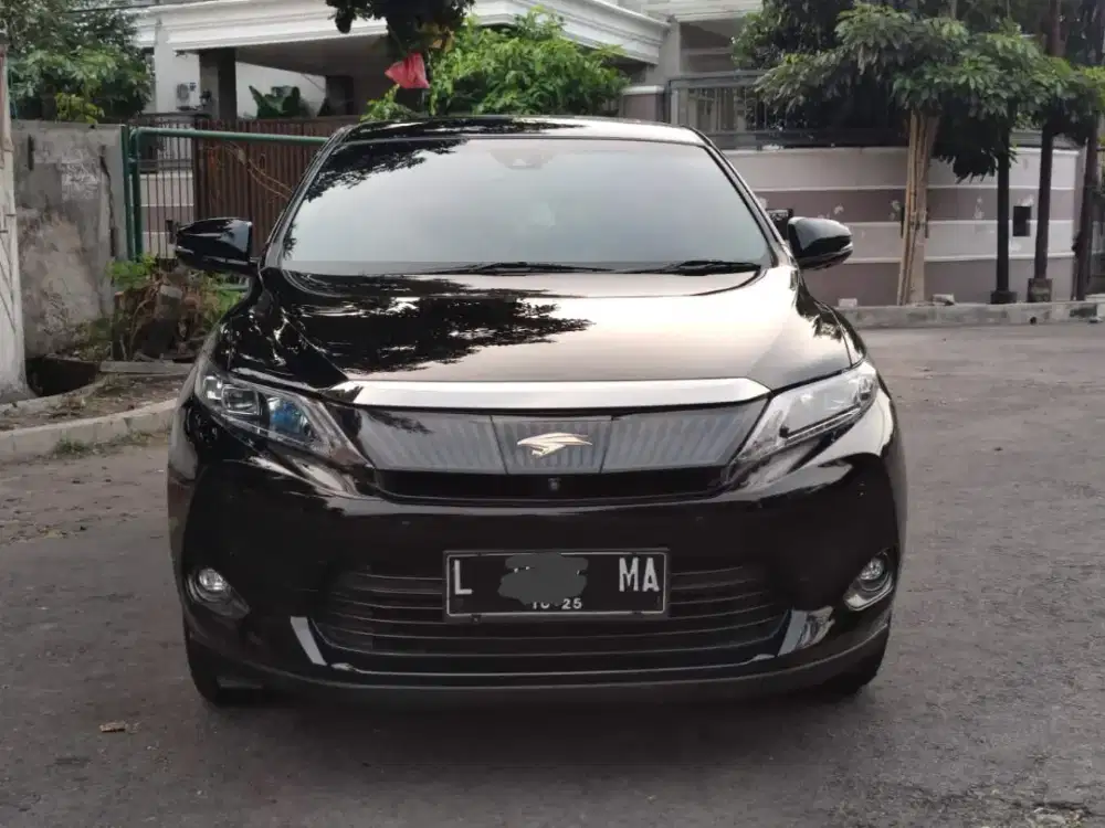 TOYOTA HARIER 2,0 JBL PREMIUM SOUND AT HITAM TERAWAT