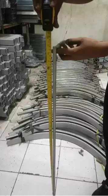 Grendel Panjang 100 cm 4800 Komponen Pintu Garasi Sliding Tikung Lipat