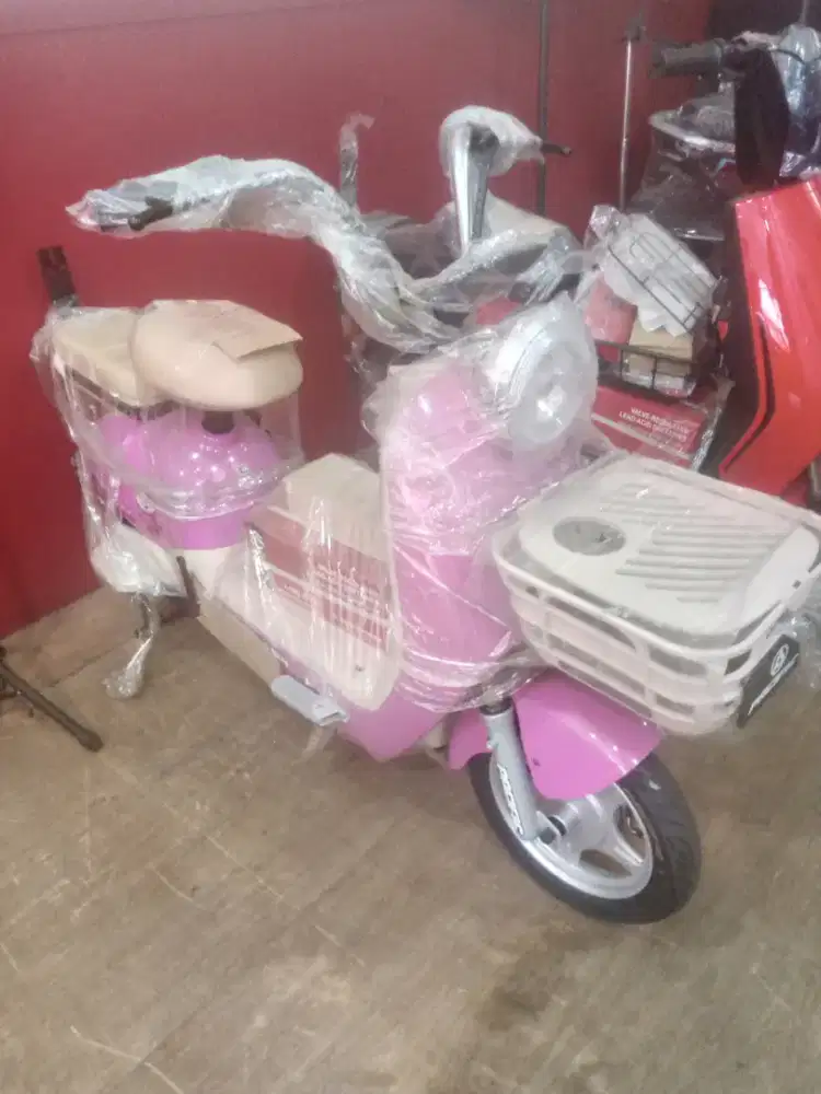 Sepeda Listrik Pacific Ventura R1