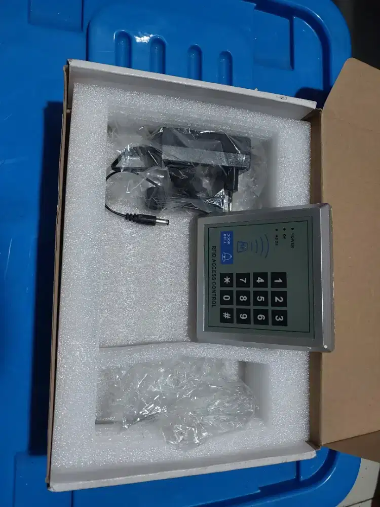Mesin RFID & Password Door Lock Access Control System Card RFID