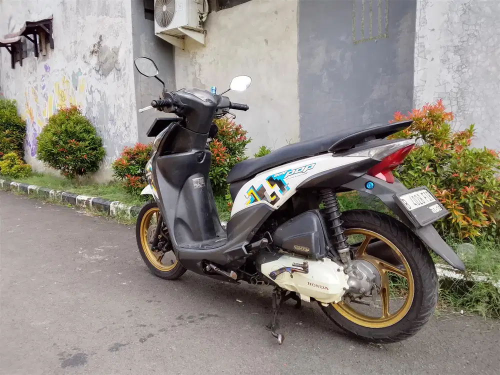 Jual cepat Honda beat pop 2017 surat lengkap