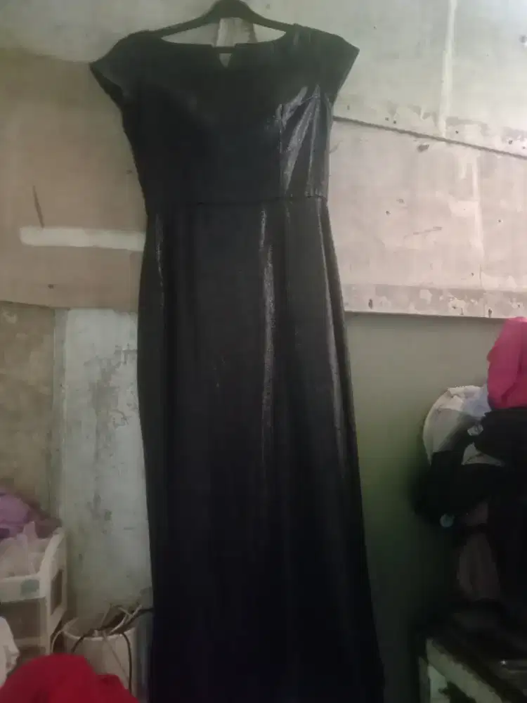 Dress-nya kak ayu msi baru kak bisa buat kepesta ukuran anak 17 tahun