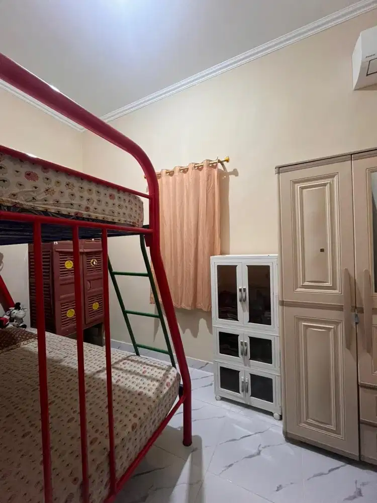 Tempat tidur tingkat