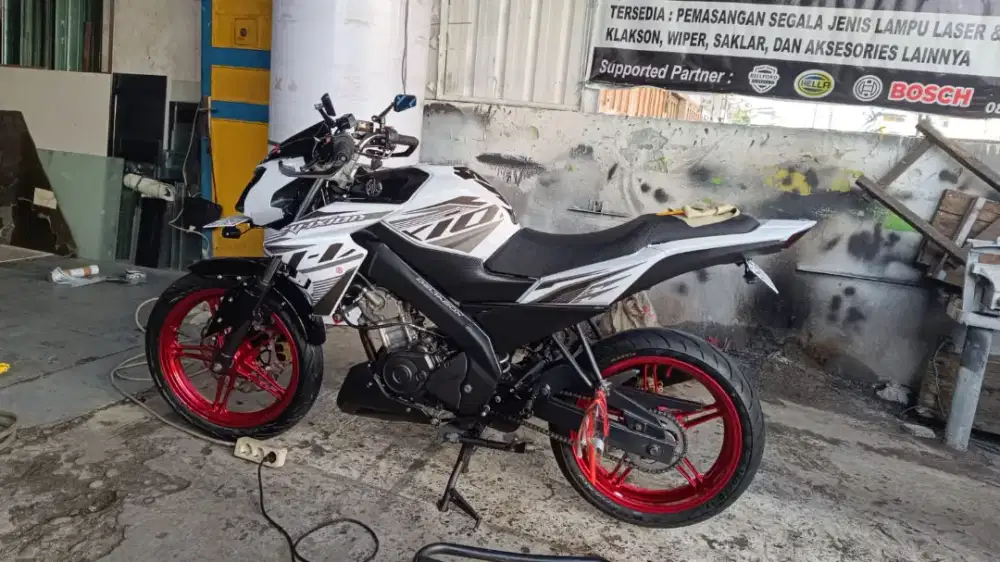 Yamaha Vixion NVL 2014 mulus terawat 99 persen