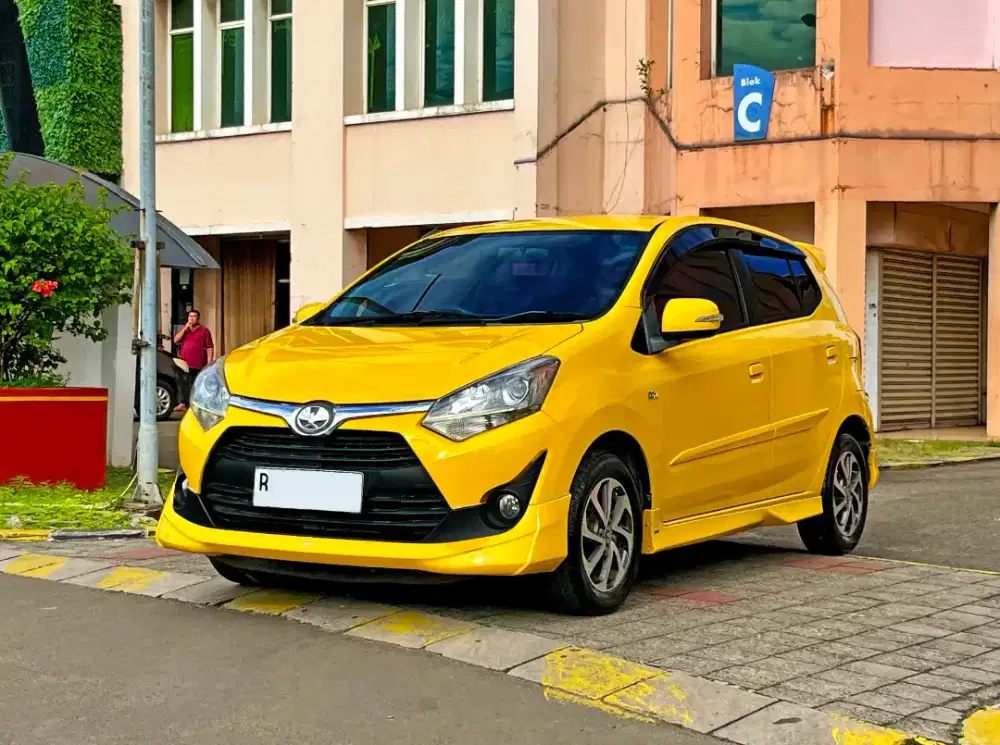 DP minim Agya 1.2 TRD 2017 Sportivo AT matic Toyota kuning bs TT