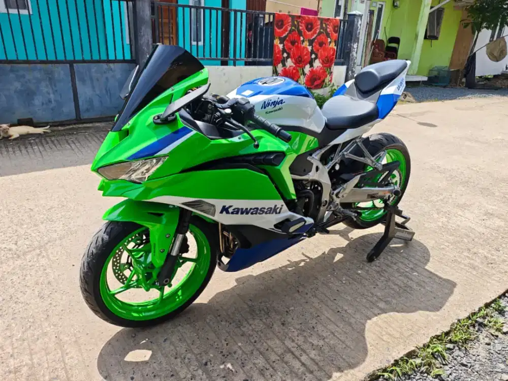 Dijual Motor Kawasaki ZX25RR limited mulus bening siap pakai bosku