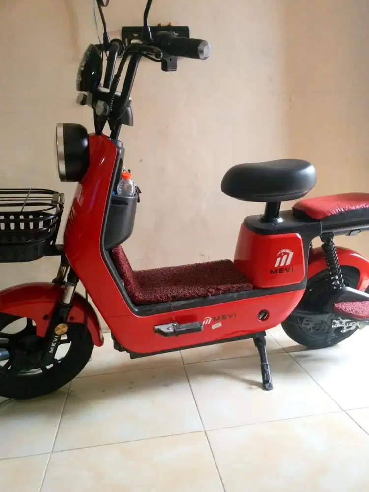 Dijual cepat sepeda listrik merek mevi