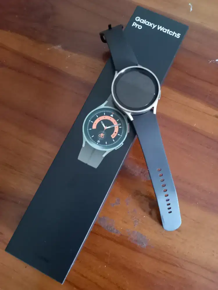 Samsung galaxy watch 5 pro grey titanium