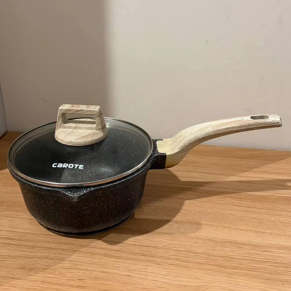 [plus tutup] Carote Essential Woody Saucepan 18cm