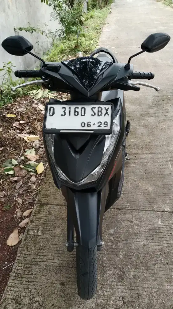 Di jual honda beat deluxe tahun 2024 mulus siap pakai