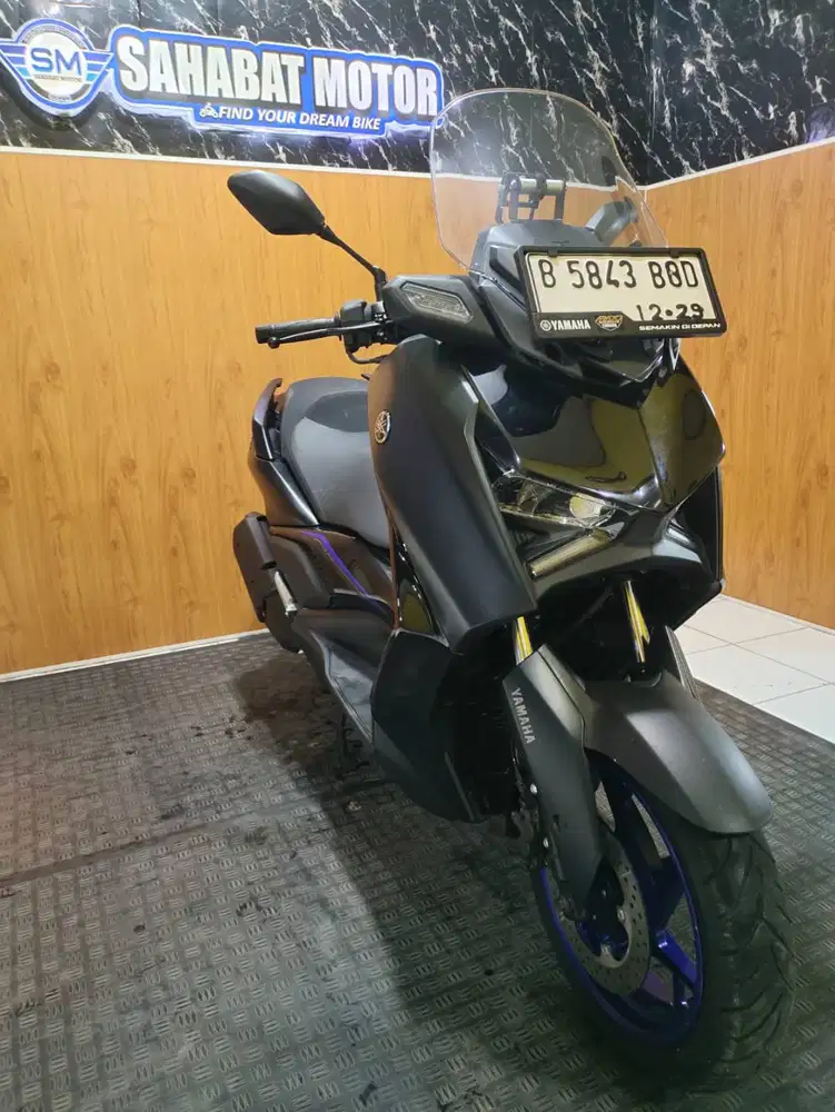 YAMAHA XMAX CONNECTED TH 2024