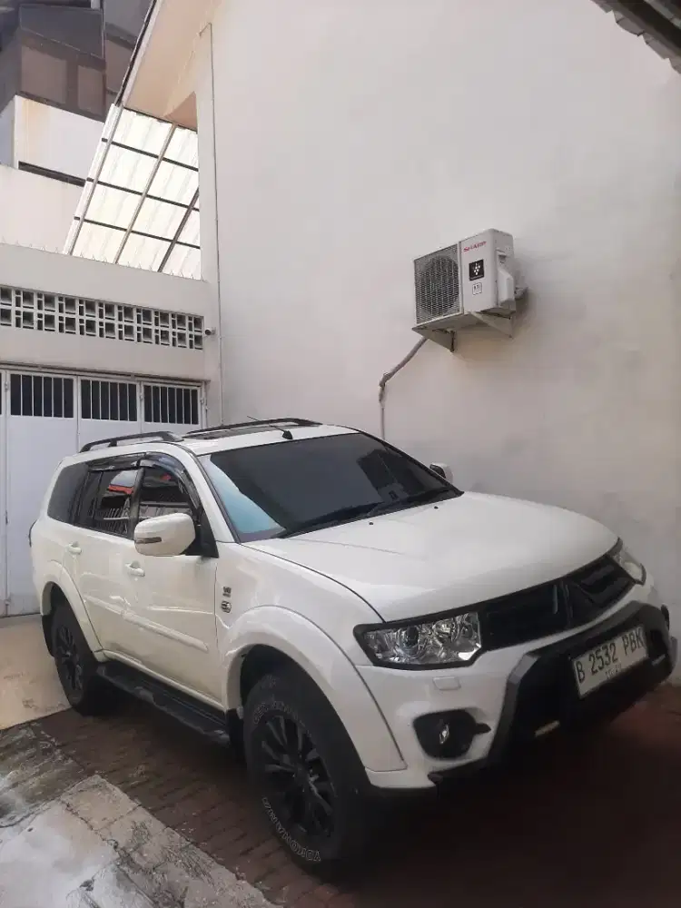 Pajero Sport V6 3.0 tahun 2014