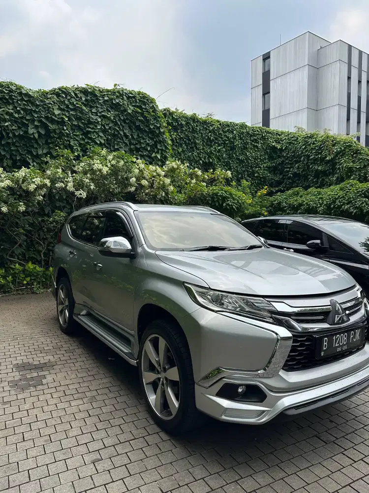 dijual pajero sport exceed 2016