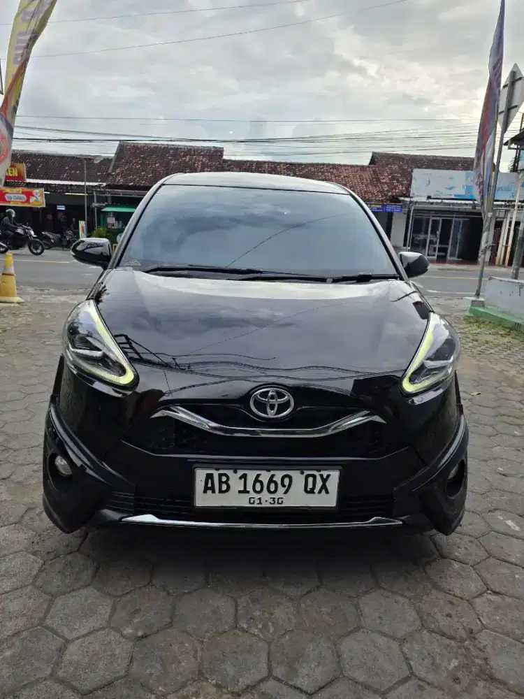 Sienta q matic tahun 2020