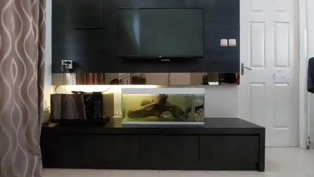 Di jual rumah HM, posisi Hook, Semarang Barat