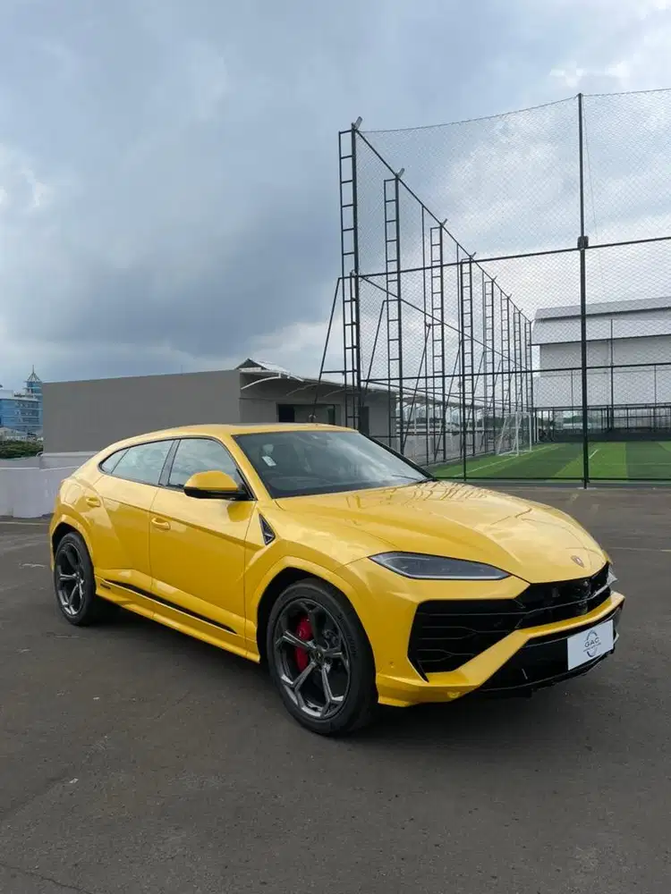 For sale Lamborghini Urus type SE Hybrid tahun 2025