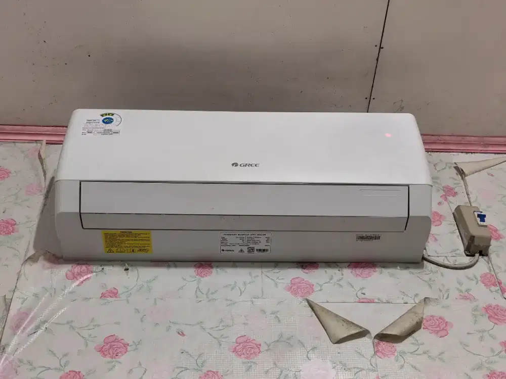 AC gree 3/4 PK bekas rasa baru