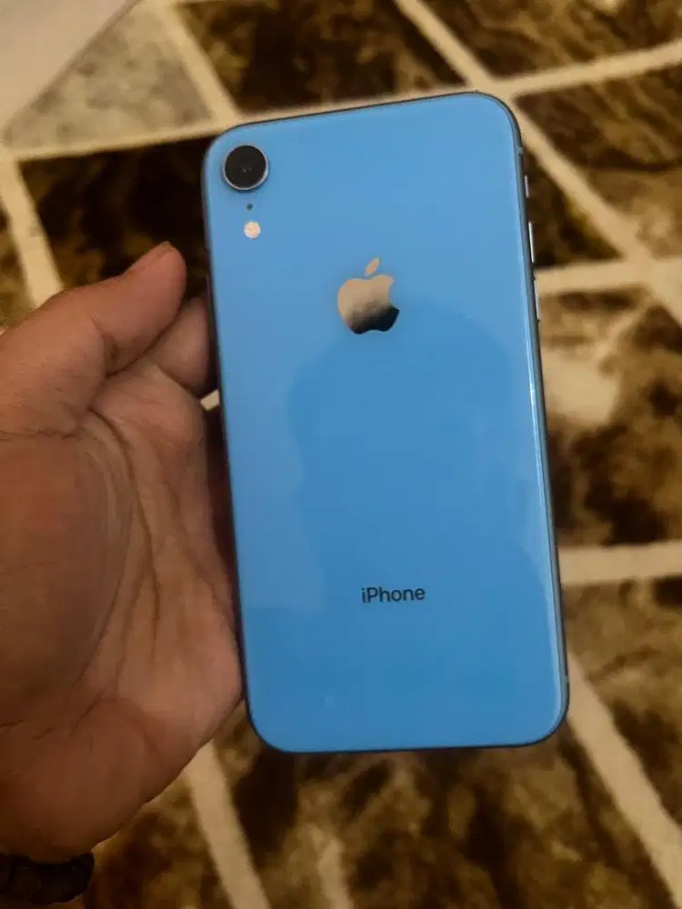 Iphone xr 128 blue