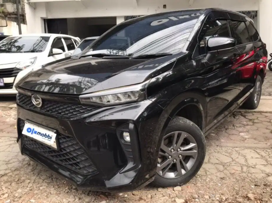 Like New - DAIHATSU XENIA 1.3 X Bensin A/T 2023 HITAM