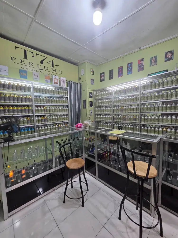 Ambil alih usaha parfum refil