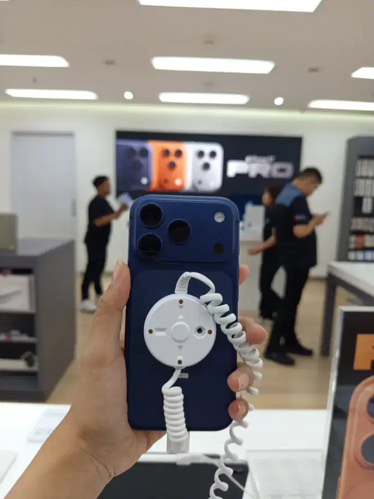 IPHONE 17 PRO ALL COLOUR