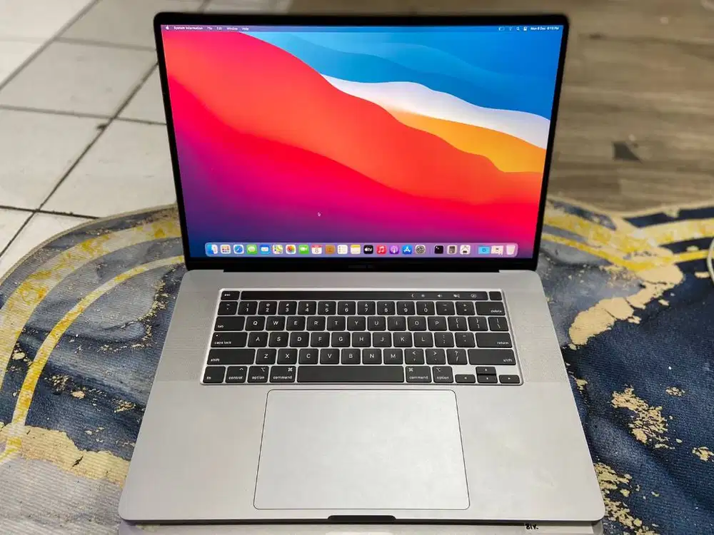APPLE  MACBOOK PRO TOUCHBAR 2019 CORE i9 RAM 32GB 16inch N-EC