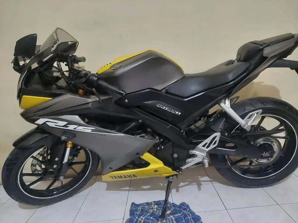 JUAL YAMAHA R15