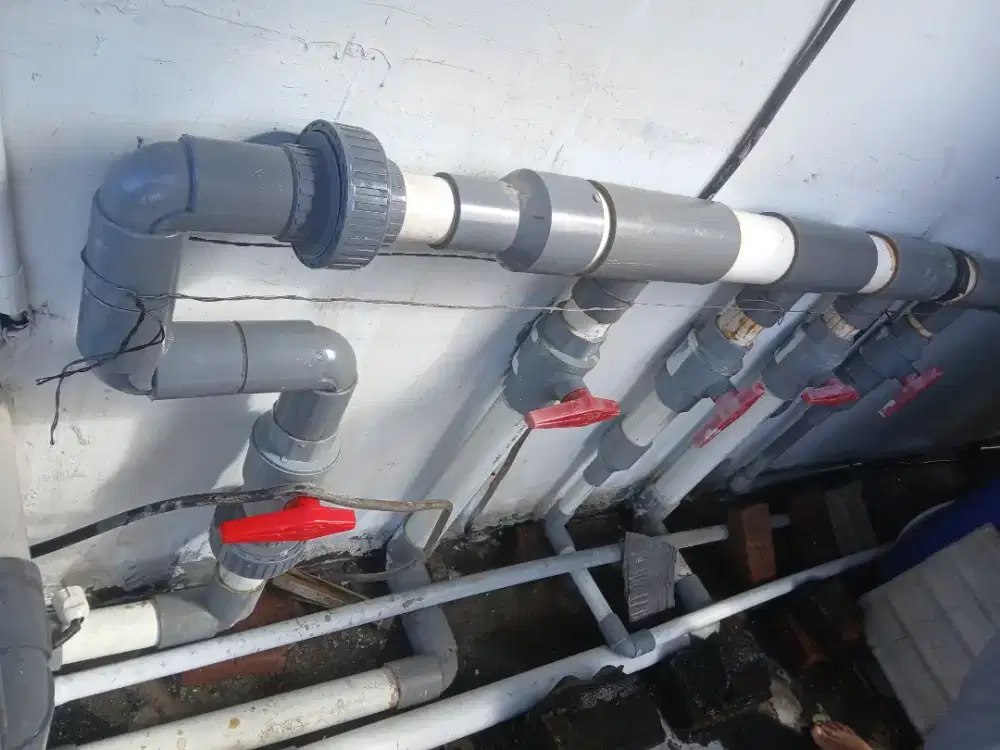 Jasa renovasi rumah dan pasang pompa air