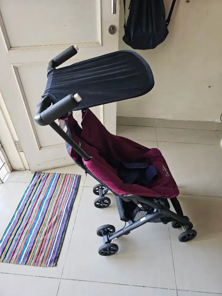 Dijual pockit jarang dipake masih bagus banget