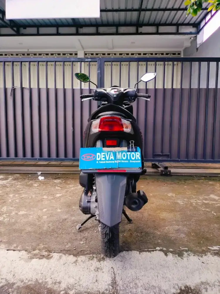 Beat deluxe 2024 hitam DP 500 Deva motor
