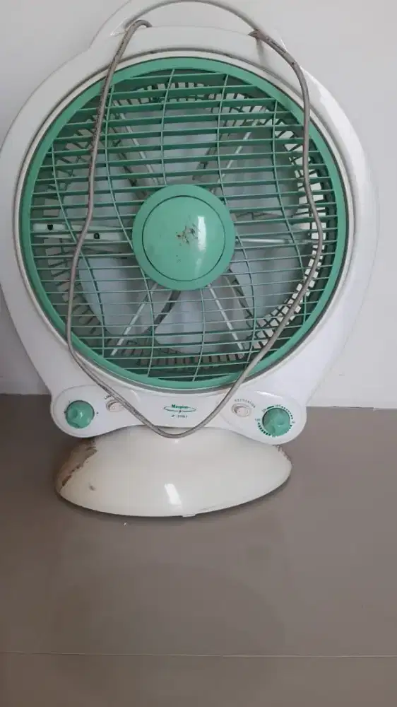 Rombeng barang bekas & rusak