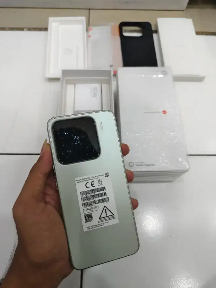 Xiaomi MI 15 12/512 fullset like new baru 5hari pakai