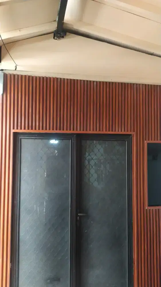 Tukang plafon pvc dan plafon gipsum,partisi pplafon jebol,