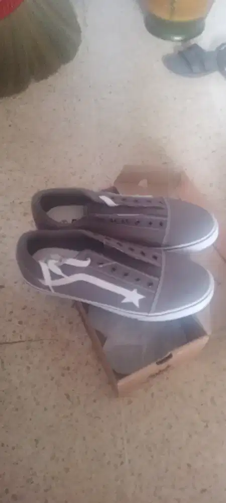 Sepatu Casual sporty