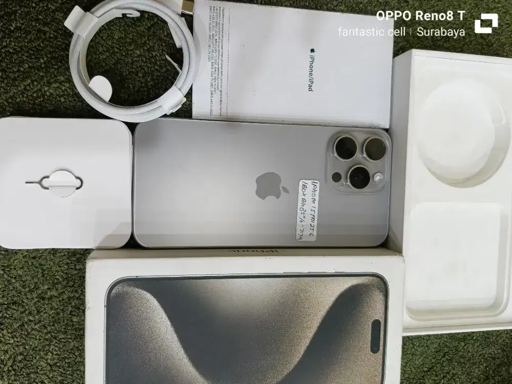 iPhone 15 pro max 256gb ex garansi ibox Indonesia