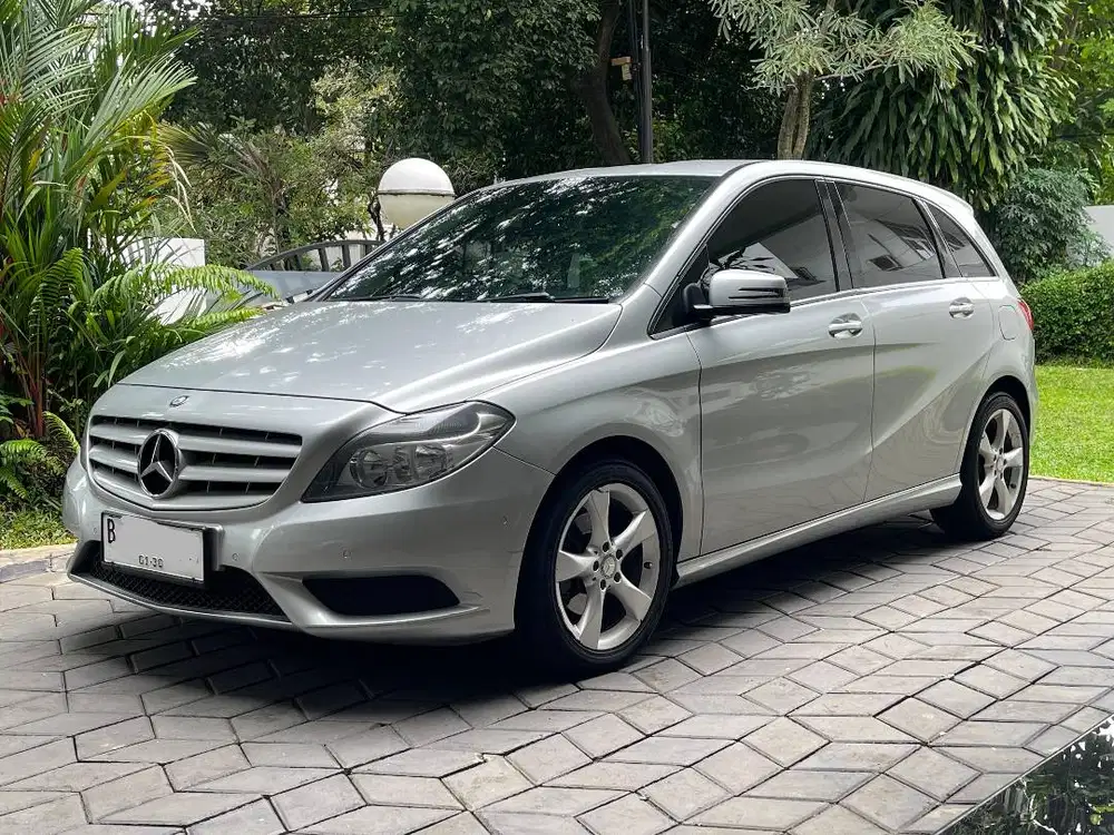 Mercedes benz B200 W246
