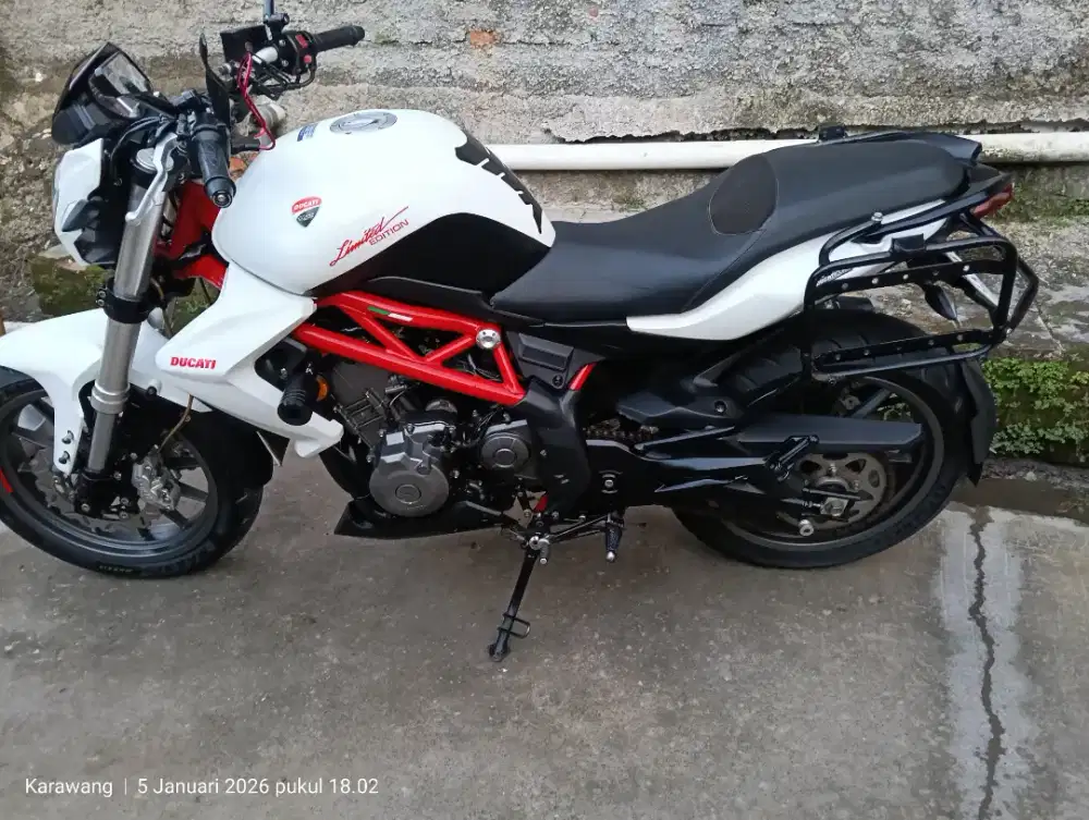 Benelli TNT 250 Istimewa