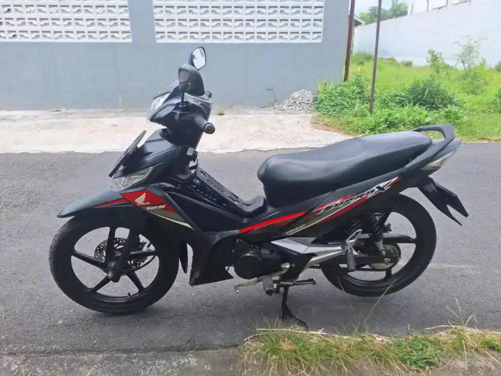 Supra x 125 2019 akhir bisa cash/kredit syariah TERMURAH