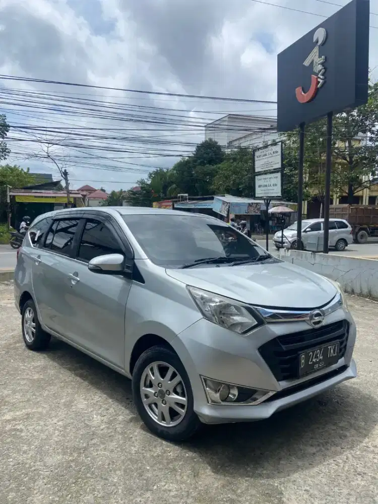 Sigra 1.2 R manual 2016