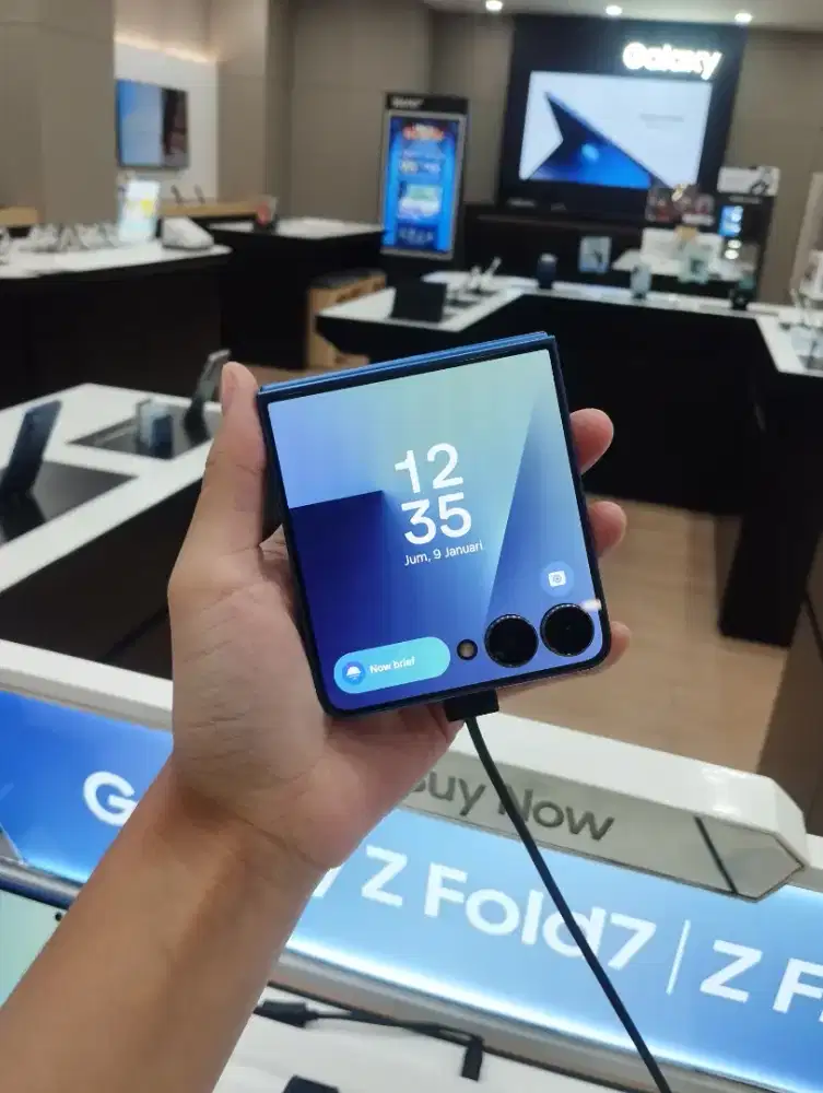 SAMSUNG GALAXY Z FLIP7 DAN Z FOLD7 CASH CICILAN 0% READY