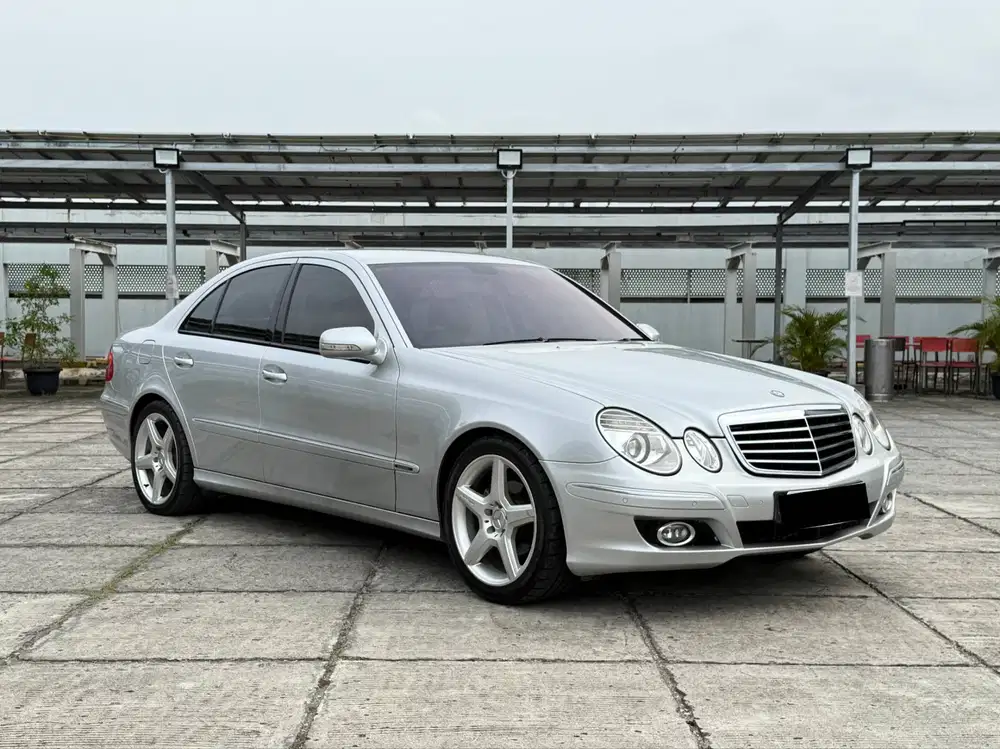 MERCEDES BENZ E230 2009