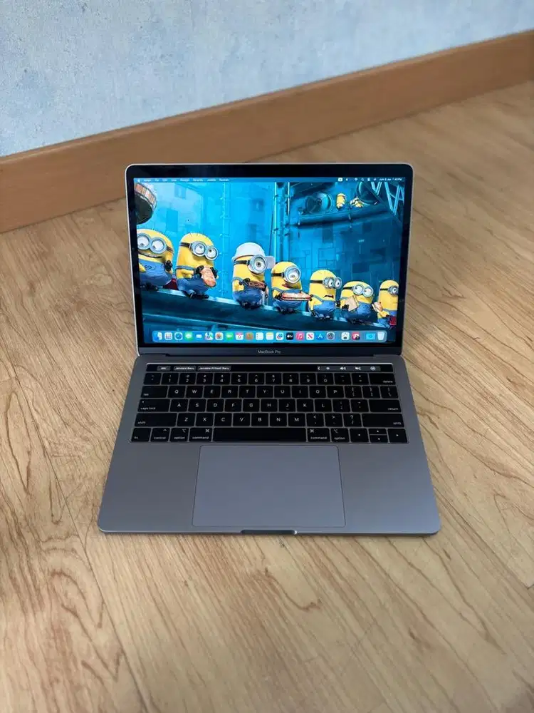 MacBook Pro 2019,i7,16/512 GB