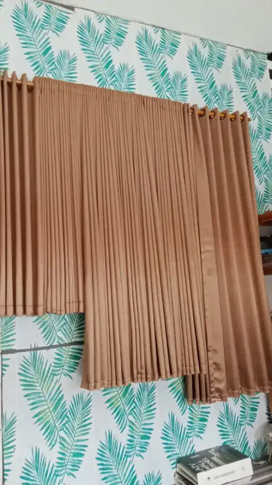 Korden bahan black out tebal polos