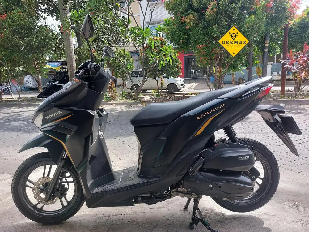 (DP 800 Rb)‼️ Honda Vario 125 CBS ISS Keyless Hitam 2023 Cash Kredit