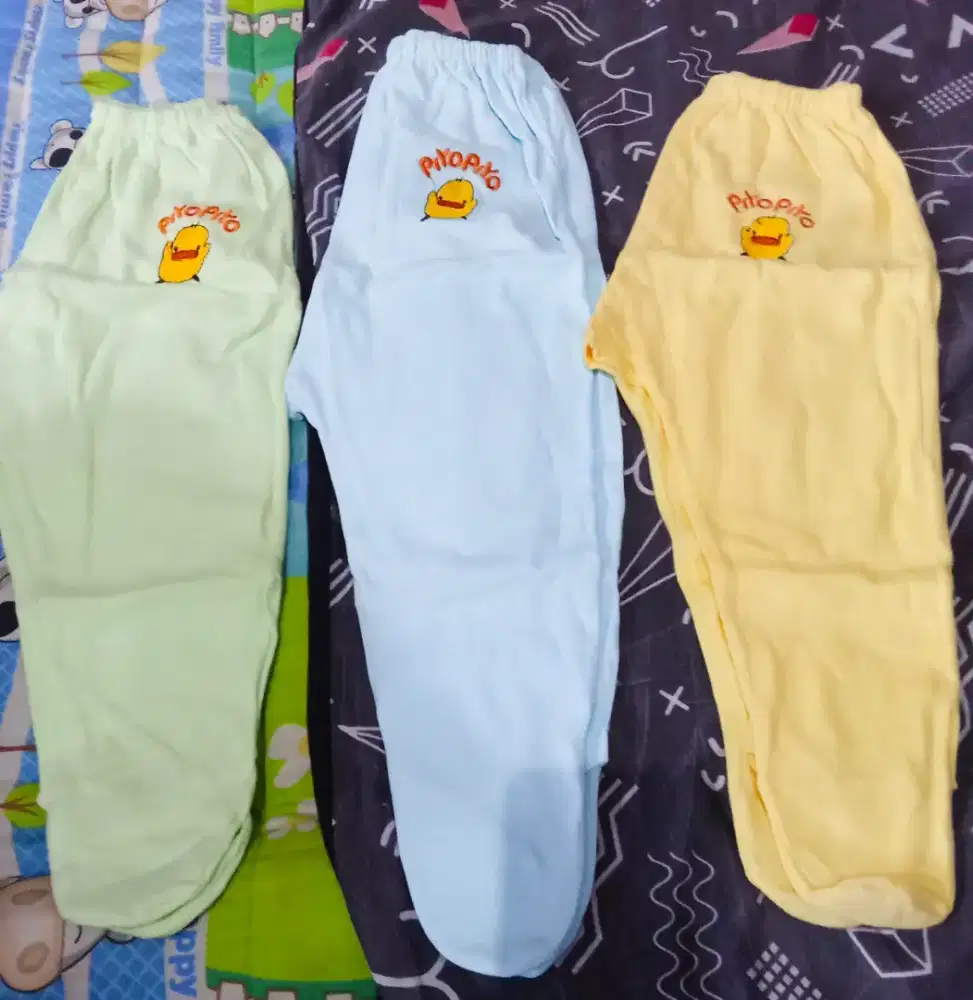 Celana baby tutup kaki 0-3bln 3pcs
