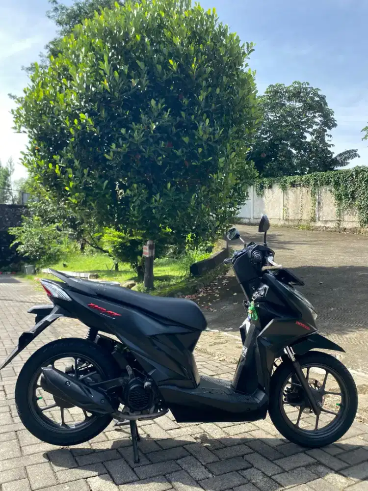 Honda Beat Deluxe 2023 CBS ISS Mulus Rawatan