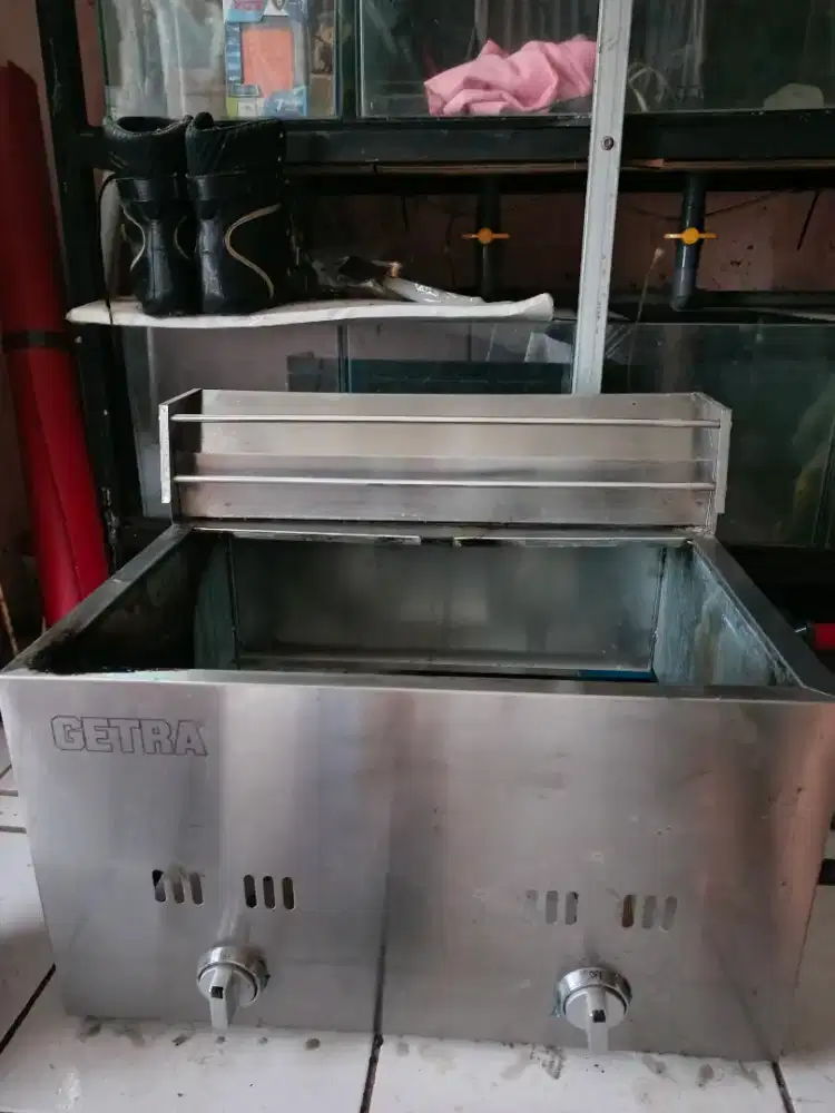 Kompor GETRA GF102G Gas Deep Fryer